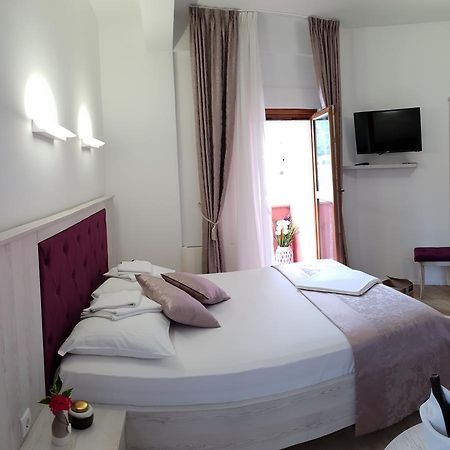 Apis Hotel Trebinje Exterior foto